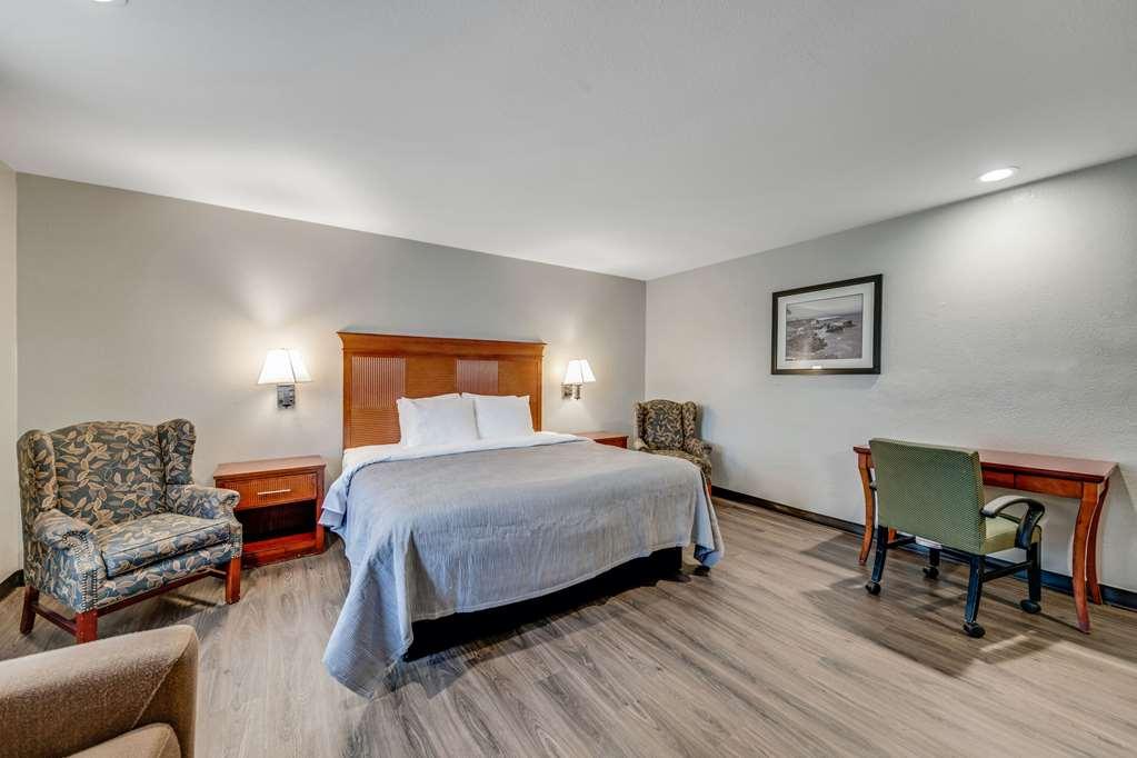 Quality Inn Santa Cruz Habitación foto